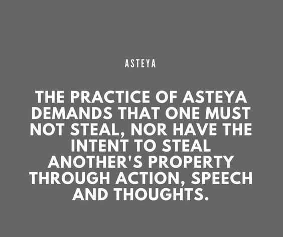 Ένα γνωμικό για την αστέγια την αρχή της Yoga