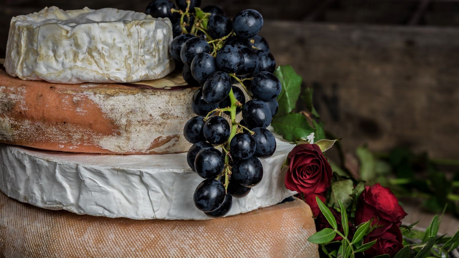 7+1 ΤΥΡΙΑ ΓΙΑ ΘΕΣΠΕΣΙΟ BRUNCH ΚΑΙ ΠΩΣ ΣΥΝΔΥΑΖΟΝΤΑΙ