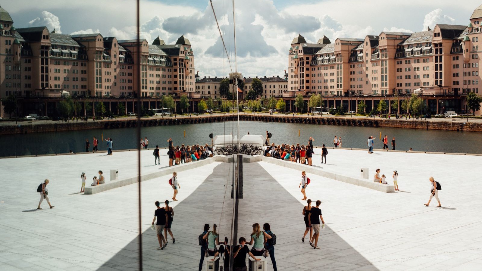 ΓΙΑΤΙ ΣΟΥ ΚΑΝΕΙ ΚΑΛΟ Η ΑΣΤΙΚΗ ΠΕΡΙΠΛΑΝΗΣΗ;