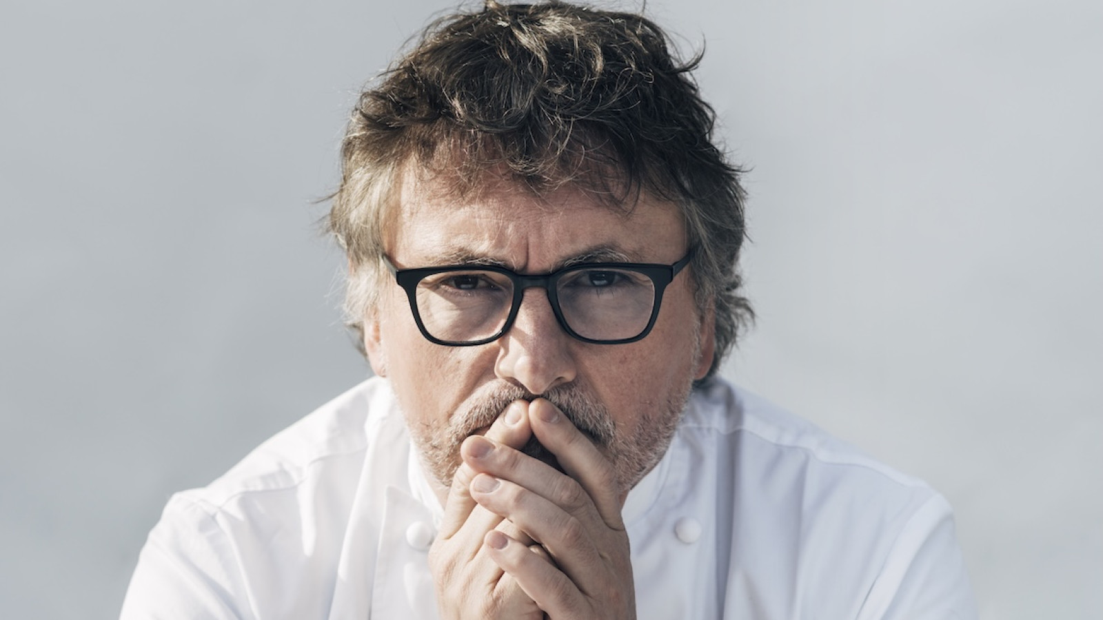 ΠΟΙΟΣ ΕΙΝΑΙ Ο ΟΡΑΜΑΤΙΣΤΗΣ ΚΑΙ ΕΠΙΔΡΑΣΤΙΚΟΣ CHEF ANDONI LUIS ADURIZ ΤΟΥ MUGARITZ;